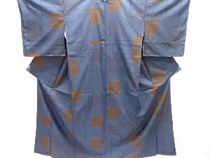 クリスマスセール大特価品　未使用品　瓦模様織り出し本場泥大島紬着物(5マルキ)